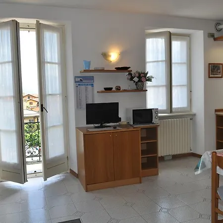 Valentina Apartman *