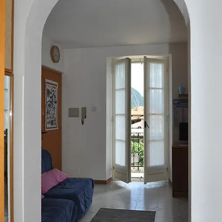 Valentina * Menaggio